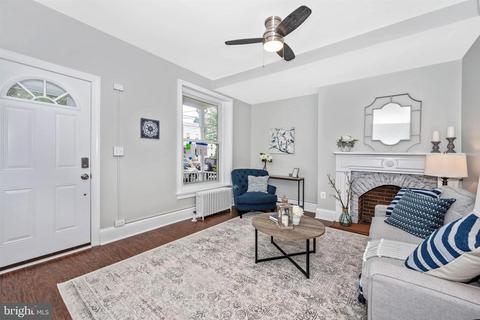 214 Washington St, Frederick, MD 21701 photo 4