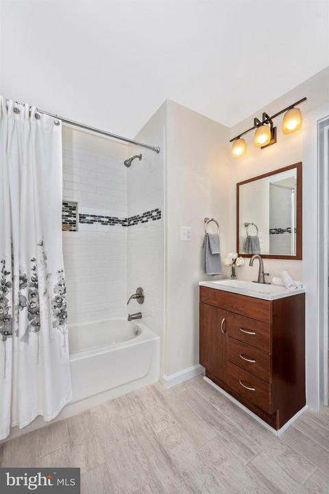 214 Washington St, Frederick, MD 21701 photo 24