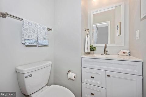 214 Washington St, Frederick, MD 21701 photo 15