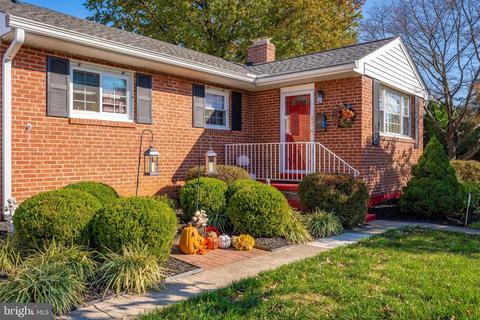 800 Young Pl, Frederick, MD 21702 photo 7