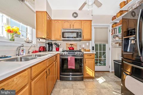 800 Young Pl, Frederick, MD 21702 photo 30