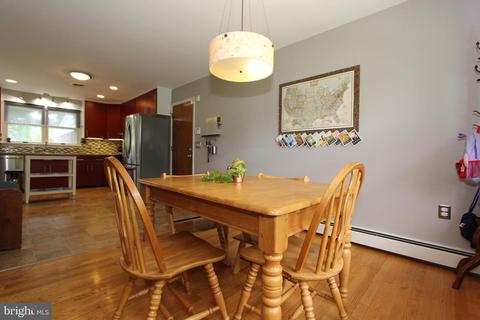 8021 Fieldstone Dr, Frederick, MD 21702 photo 14