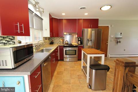 8021 Fieldstone Dr, Frederick, MD 21702 photo 10