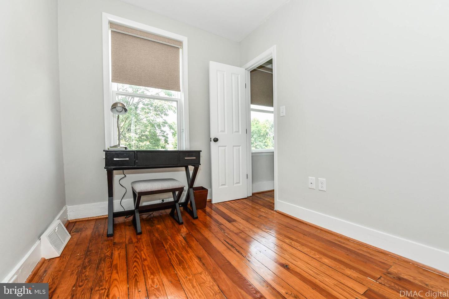 221 E 6th St, Frederick, MD 21701 photo 12