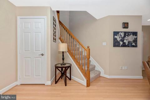 6432 View Point Ct, Frederick, MD 21703 photo 14