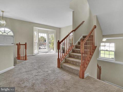 1811 Free Ter, Frederick, MD 21702 photo 2
