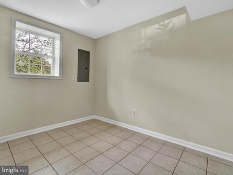 1811 Free Ter, Frederick, MD 21702 photo 17