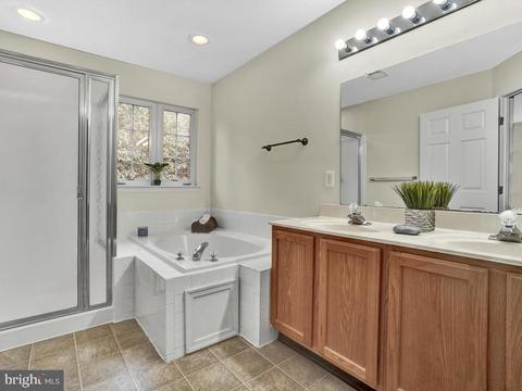 1811 Free Ter, Frederick, MD 21702 photo 12