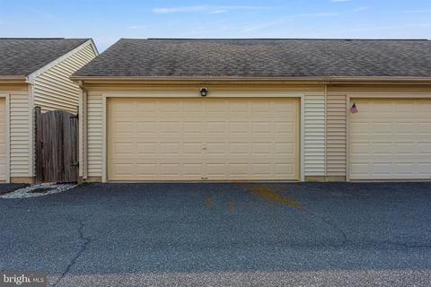2230 Lamp Post Ln, Frederick, MD 21701 photo 4