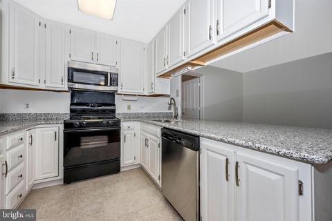 815 Dunbrooke Ct, Frederick, MD 21701 photo 19