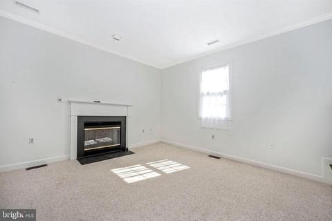 815 Dunbrooke Ct, Frederick, MD 21701 photo 8
