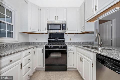815 Dunbrooke Ct, Frederick, MD 21701 photo 20