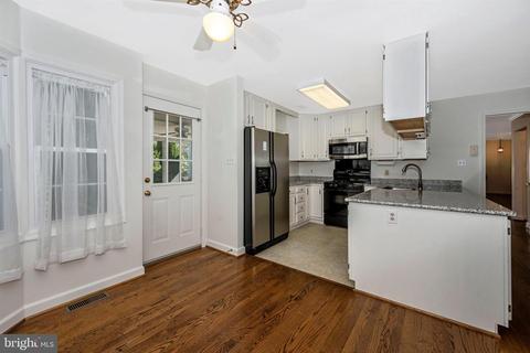 815 Dunbrooke Ct, Frederick, MD 21701 photo 25