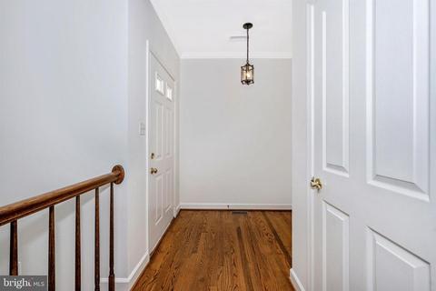 815 Dunbrooke Ct, Frederick, MD 21701 photo 5