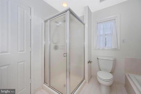 815 Dunbrooke Ct, Frederick, MD 21701 photo 35