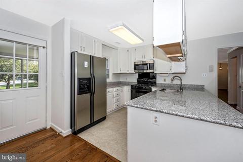 815 Dunbrooke Ct, Frederick, MD 21701 photo 16