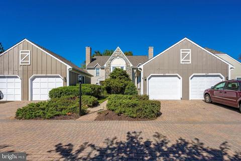 815 Dunbrooke Ct, Frederick, MD 21701 photo 2
