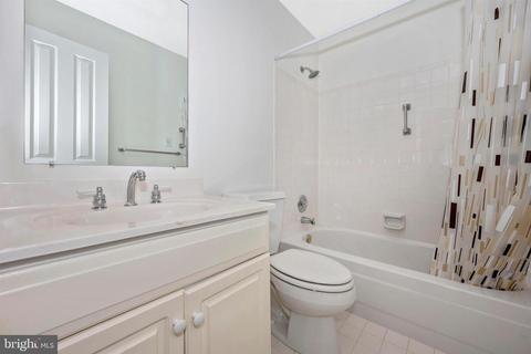 815 Dunbrooke Ct, Frederick, MD 21701 photo 39