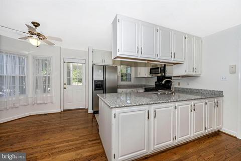 815 Dunbrooke Ct, Frederick, MD 21701 photo 15