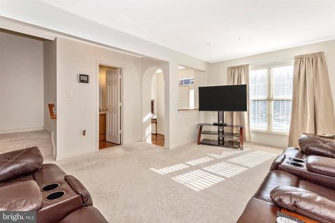 2222 Lamp Post Ln, Frederick, MD 21701 photo 4