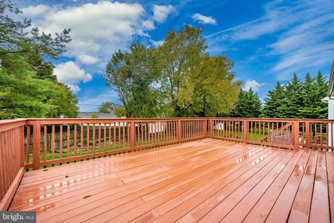 809 Aztec Dr, Frederick, MD 21701 photo 5
