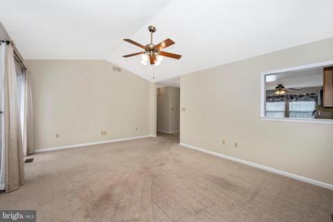 809 Aztec Dr, Frederick, MD 21701 photo 9