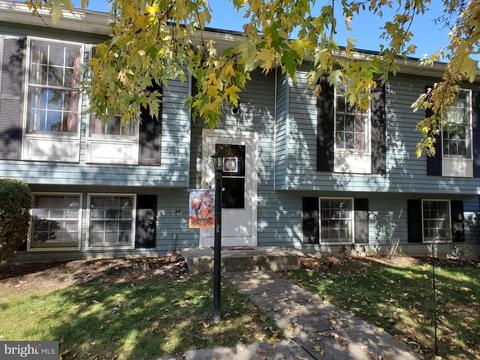 1193 Willoughby Ct, Frederick, MD 21702 photo 2