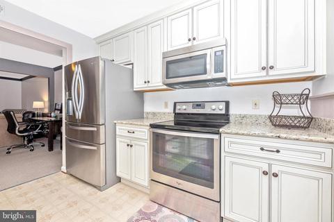 2237 Wetherburne Way, Frederick, MD 21702 photo 25