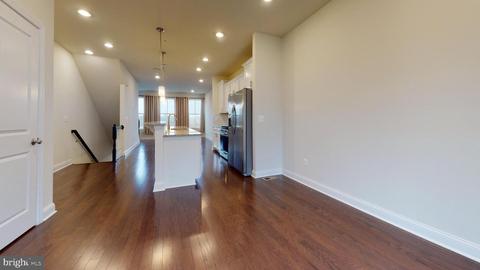 645 E Church St, Frederick, MD 21701 photo 7