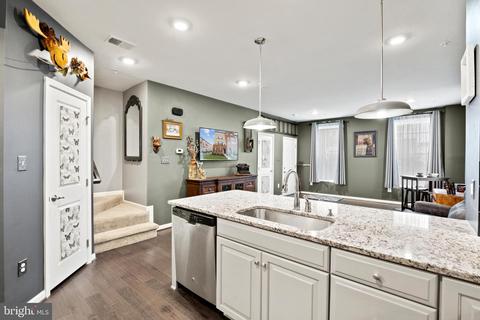 6469 Alan Linton Blvd E, Frederick, MD 21703 photo 8