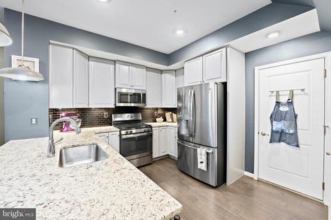 6469 Alan Linton Blvd E, Frederick, MD 21703 photo 5