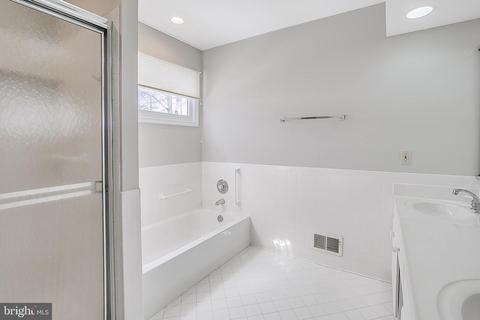 2391 Bear Den Rd, Frederick, MD 21701 photo 28