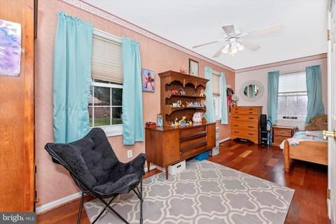 111 E H St, Brunswick, MD 21716 photo 15