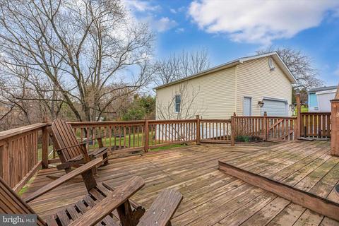 111 E H St, Brunswick, MD 21716 photo 37