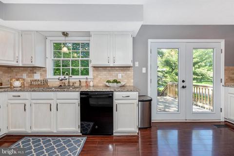 2401 Dunmore Ct, Frederick, MD 21702 photo 16