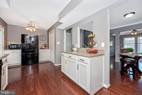 2401 Dunmore Ct, Frederick, MD 21702 photo 18