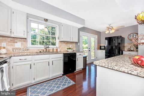 2401 Dunmore Ct, Frederick, MD 21702 photo 15
