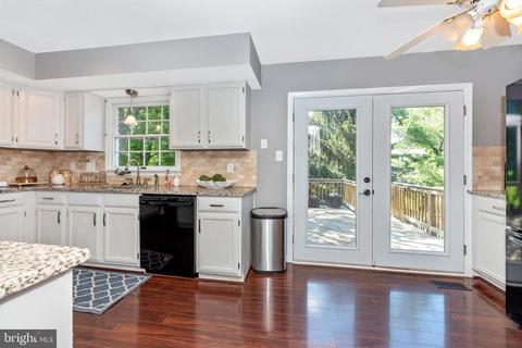 2401 Dunmore Ct, Frederick, MD 21702 photo 19
