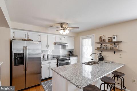 8017 Broken Reed Ct, Frederick, MD 21701 photo 6