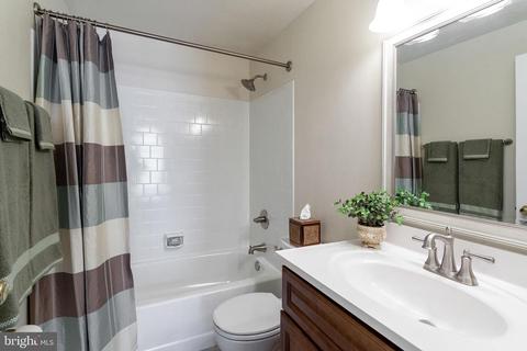 8017 Broken Reed Ct, Frederick, MD 21701 photo 32