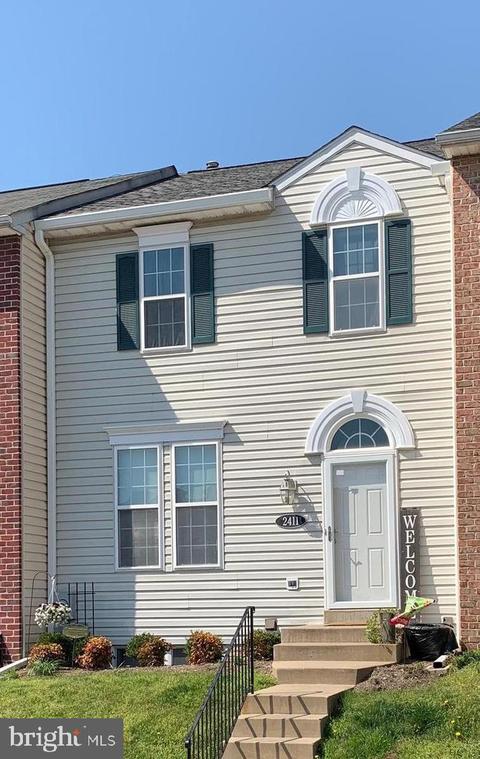 2411 Lakeside Dr, Frederick, MD 21702 photo 3