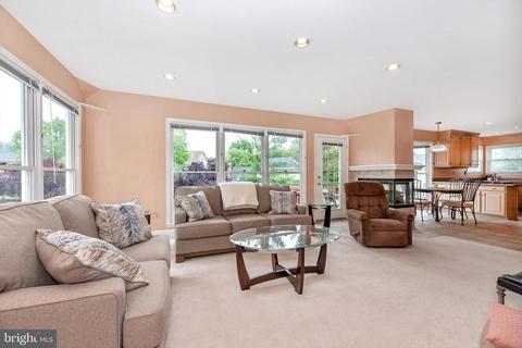 9054 Brookhaven Ct, Frederick, MD 21701 photo 15