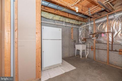 9054 Brookhaven Ct, Frederick, MD 21701 photo 45