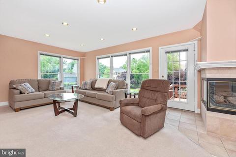 9054 Brookhaven Ct, Frederick, MD 21701 photo 13