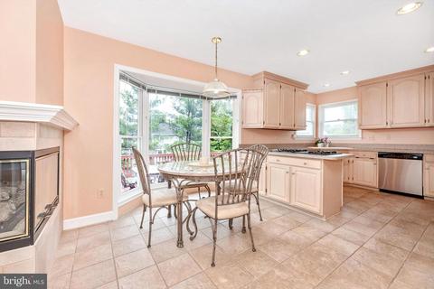 9054 Brookhaven Ct, Frederick, MD 21701 photo 17