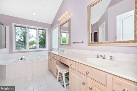 9054 Brookhaven Ct, Frederick, MD 21701 photo 29