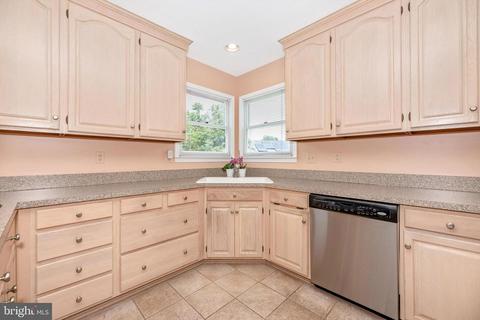 9054 Brookhaven Ct, Frederick, MD 21701 photo 21