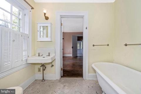 5816 Rowland, Cascade, MD 21719 photo 7