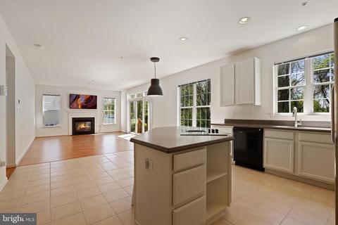 1026 Storrington Dr, Frederick, MD 21702 photo 15