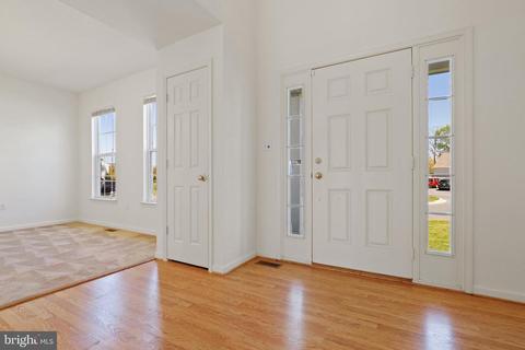 1026 Storrington Dr, Frederick, MD 21702 photo 3